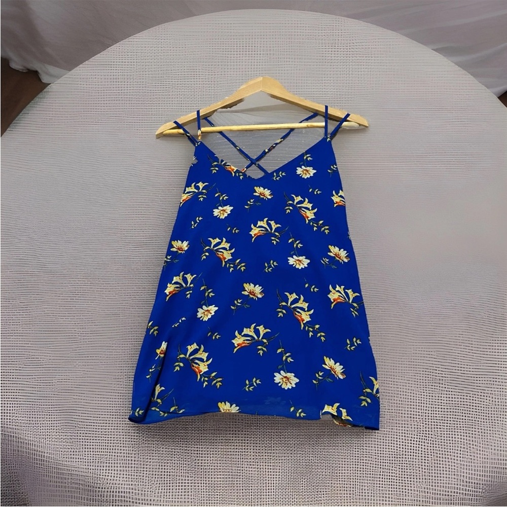 Naked Zebra Blue Floral Blouse Women’s Small Spring Summer Tank Top New No Tags - Picture 2 of 3